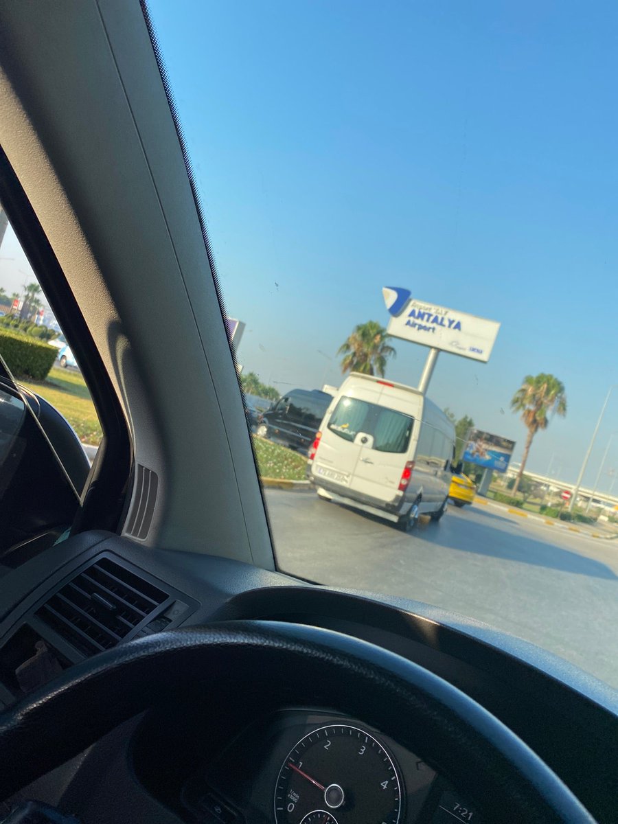 I'm at Antalya Havalimanı - <a href="/antalya_airport/">Fraport TAV Antalya Airport</a> in türkiye, Antalya swarmapp.com/c/iYDP9cH57gU