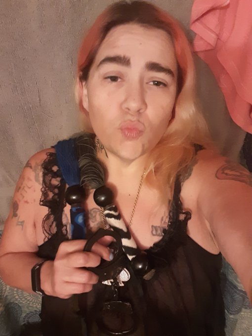 Someone's Been A Naughty Boy💋💋 https://t.co/OPHThmmUdB