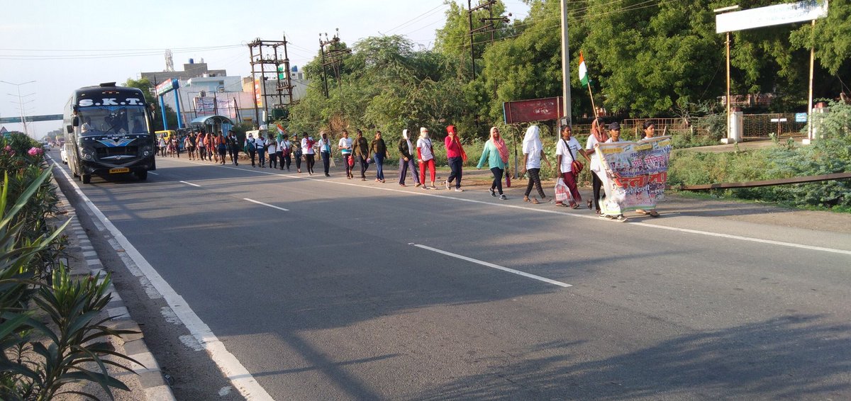 Prasant24857177's tweet photo. Justice for SSC GD 2018
Medical fit candidate joining do.
Save Indian youth future and save life.
@AmitShah
@narendramodi
@HMOIndia
@PMOIndia
#JusticeForSSC_GD_Students https://t.co/pW9MAmVTcC