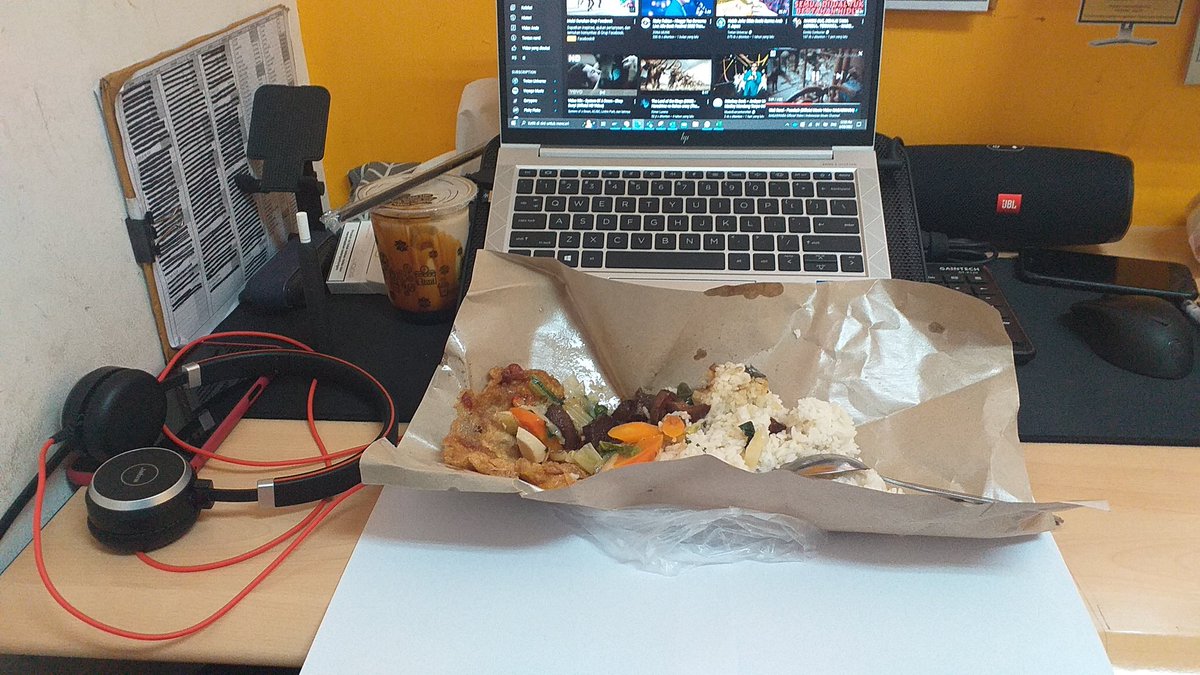 adiiitFM's tweet photo. @qorygore Nasi warteg yang harus adaaa~ https://t.co/pUm0gAMZPg