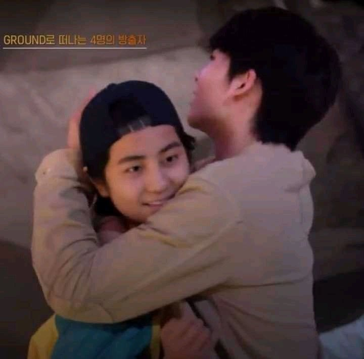 EN_archives's tweet photo. WHY ARE YOU CRYING 🥹🥺 https://t.co/TR5Wil3WBg