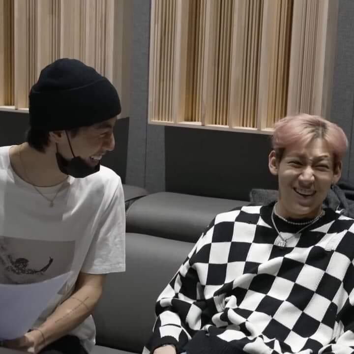 TKqlL00imCZPHGG's tweet photo. อยากเห็นร้อยยิ้มของเขาทั้งคู่อีกจัง 💜❤️🥰🥰😢😢😢😢 @BamBam1A @marktuan #MarBam #MTBB https://t.co/xFNTpwJmPR