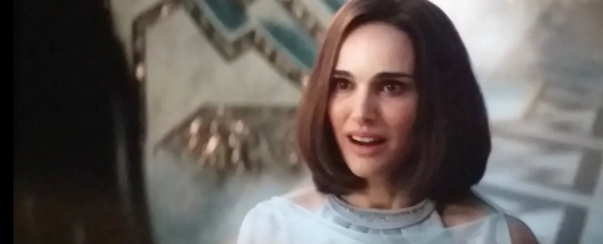 #ThorLoveAndThunder #MightyThor #JaneFoster SPOILERS
.
.
.
.
.
.
.
.
.
.
.
The fact that Jane could enter Valhalla even when she didn't die on the battlefield, but battling against cancer, meaning that she was, even without the hammer, a warrior, it's such a beautiful message🥺