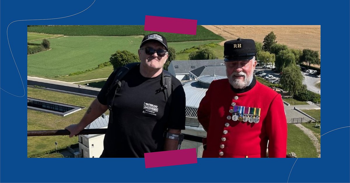 Yesterday we welcomed the wonderful drivers and team members from @TaxiCharity, who drove all the way from Waterloo, London to Waterloo, Belgium to bring a group of veterans, supporters and archaeologists (including Time Team's Phil Harding!) to visit our excavation!