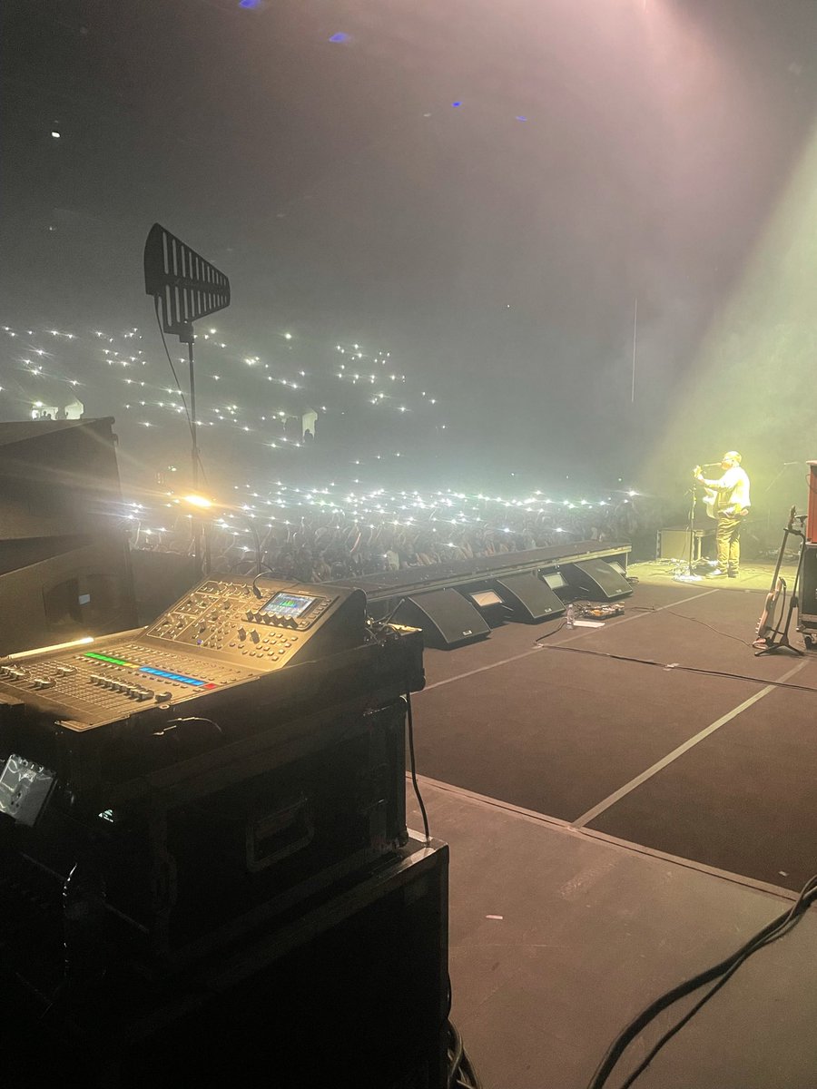 BlackCaseLive's tweet image. What a few weekend it’s been @TheMysterines supporting @ScreamOfficial, @TheLathums supporting @thekillers @brookecombe supporting @PaoloNutini &amp;amp; @JamieWebster94 @brookecombe smashing Glastenbury! 🖤💪🖤🕺