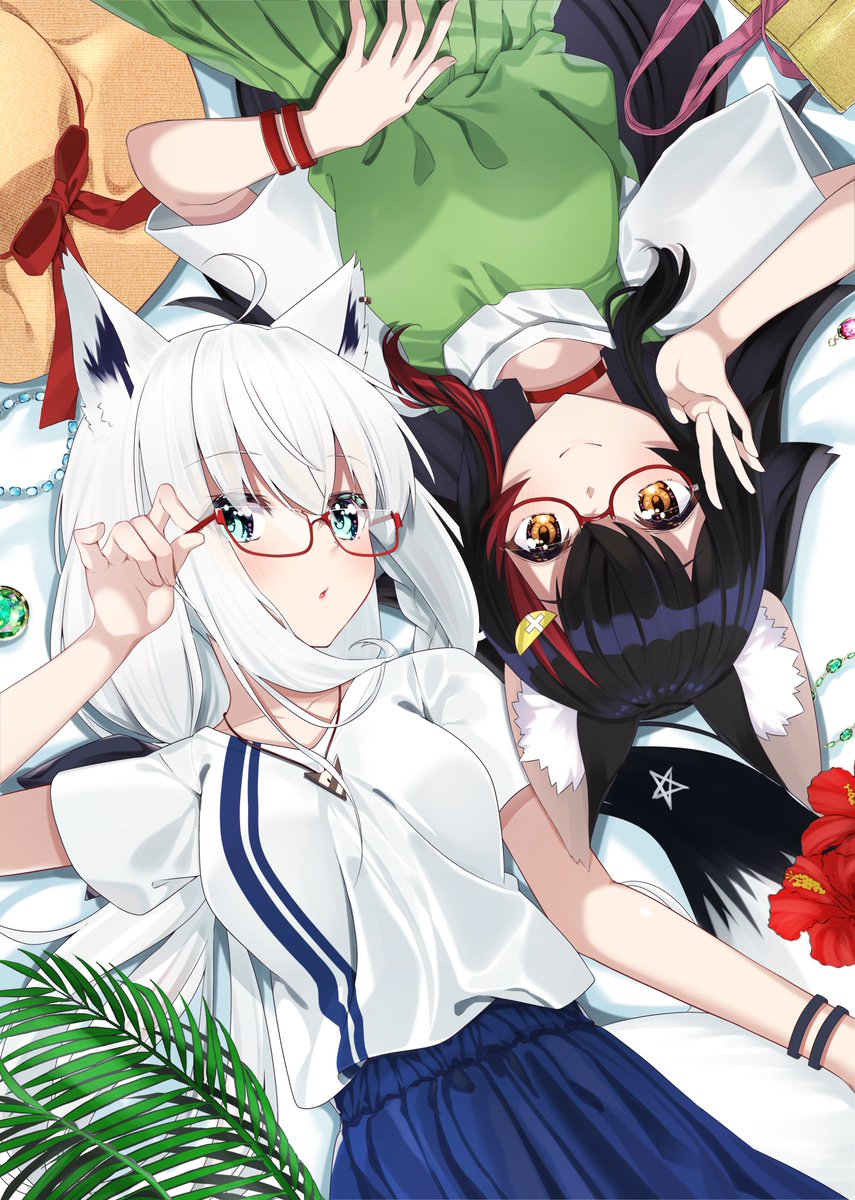 ookami mio ,shirakami fubuki animal ears multiple girls 2girls black hair glasses white hair fox ears  illustration images