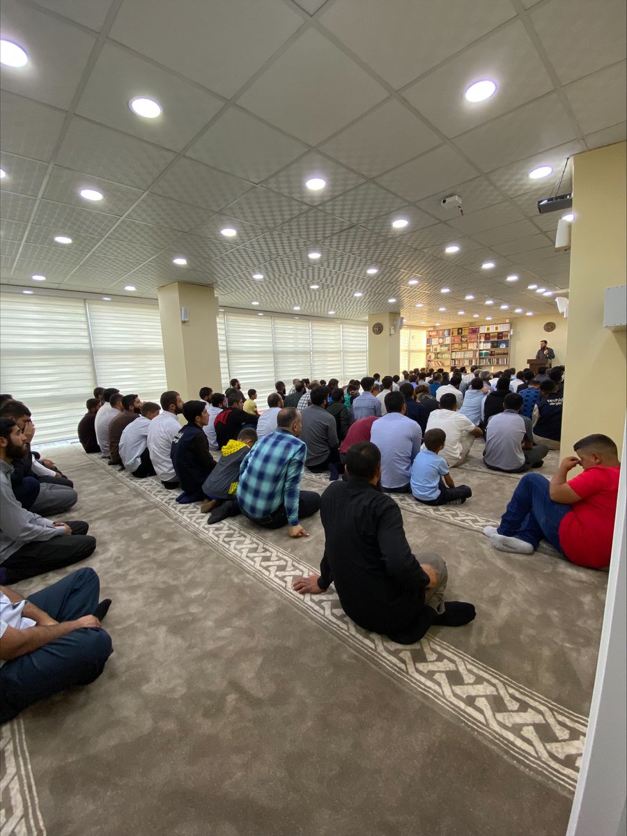 Tevhid__Dergisi's tweet photo. Van/Erciş Temsilciliğinden Bayram Görüntüleri
Bizleri bir vücudun azaları kılan Allah'a (cc) hamdolsun. https://t.co/qZwr9MlKXS