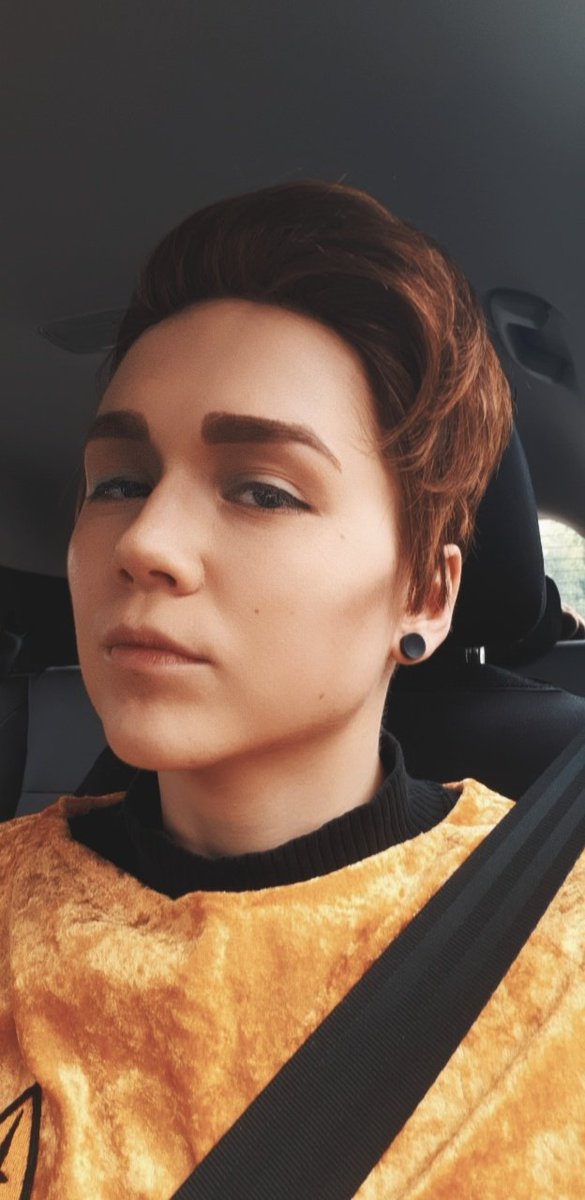 staryeetandroid's tweet photo. On my way to @Finncon2022 in the most obvious cosplay 💛
#Finncon #finncon2022 #startrekcosplay #StarTrekTOS #captainkirkcosplay https://t.co/J1HgFUVLRE
