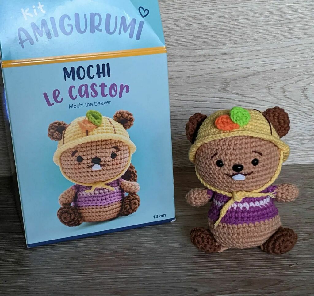 Butorette's tweet photo. Et voici Mochi le Castor, prêt à rejoindre Charlotte d' @unetassedecreativite87 🦫
.
Les kit de @lespetitesmainsdekhuccay sont vraiment top 👌🏻 je recommande, vous pouvez les retrouver dans la boutique de Charlotte dans la @villedesaintjunien
.
#croche… https://t.co/GmJlU4YM1I https://t.co/6TlrGrBSHY