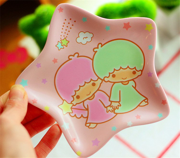 KuruStore's tweet photo. I think love Keroppi the most 🥰

Get these beautiful plates here 👉 https://t.co/3i6QtoRwCA

#kawaii #plate #plates #mymelody #sanrio #littletwinstar #hellokitty #Keroppi https://t.co/Wh6AYZMDPX