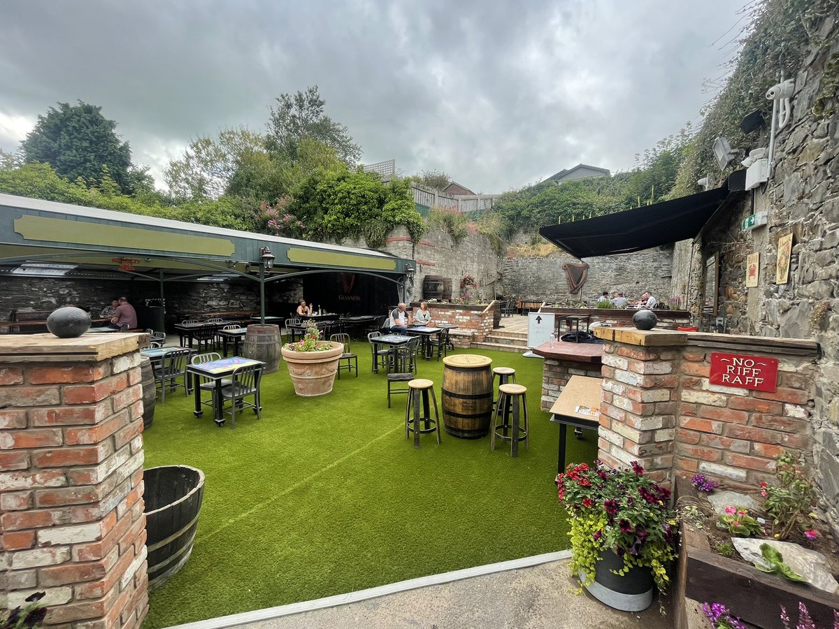 Approachable Group Pubs tweet media