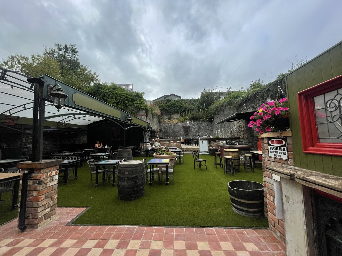 Approachable Group Pubs tweet media