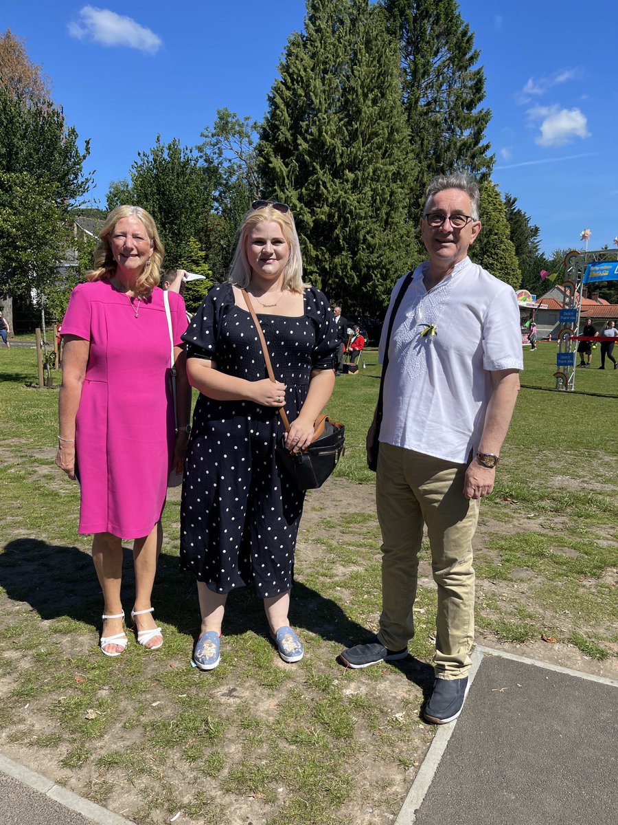AlexDaviesJones's tweet photo. Incredible honour to be at the @RCTCouncil Freedom of the Borough event for all our Key Workersππ
Today we take time to thank all of those who worked tirelessly during the pandemic to keep us safe, and we remember those weβve lost β₯οΈ #RCT #Pontypridd #TaffEly #Proud #Diolch https://t.co/HOsinKVp1m
