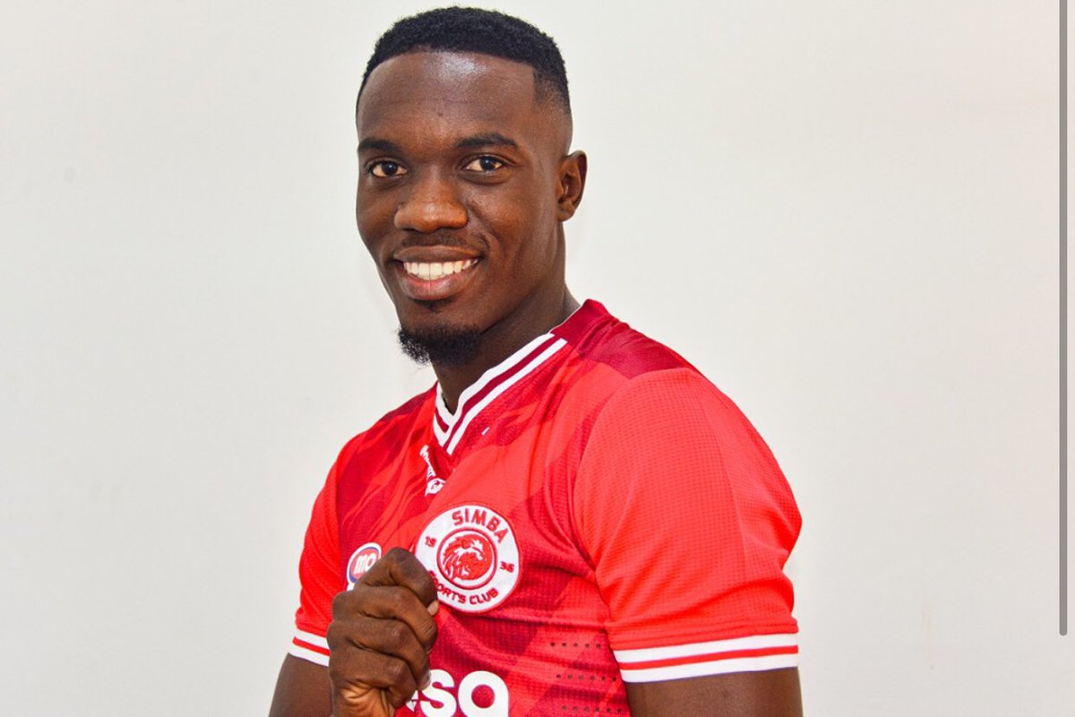 Sokanewstz's tweet photo. ๐ดBreaking News" Simba have signed Mbeya kwanza A talented Attaking midfielder/ winger for 2 yeaes deal.
โ
confirmed and here we go.
#simba #kyombo https://t.co/E5I9kiISBb