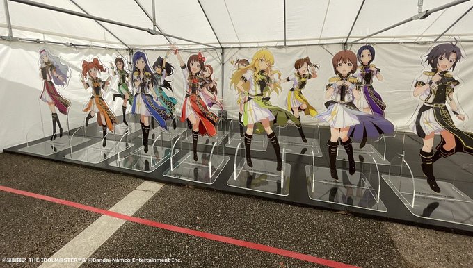 等身大アクスタってもしかしたら一緒に風呂入れそう、ソープランド開園や! 