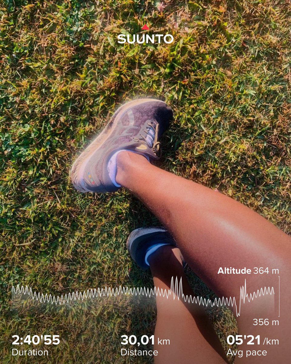 LuckyEvansChair's tweet photo. Every day you can run is a special gift, never take it for granted! #TšhabaReFete #GrassRun #RunningWithTumiSole https://t.co/A7Ja4OYpnN