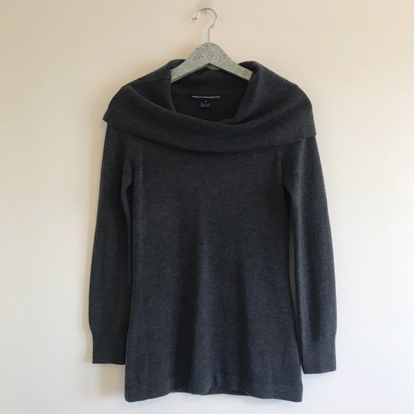GanMuimono's tweet photo. So good I had to share! Check out all the items I'm loving on @Poshmarkapp #poshmark #fashion #style #shopmycloset #frenchconnection #ugg #zenithangel: https://t.co/RoSAJwZjCm https://t.co/HLCYWVM6pg