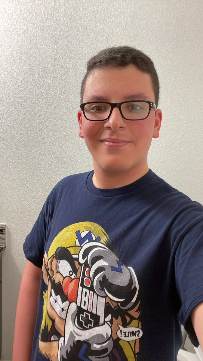 Second at the least staked esf of all time, happy with how I played. This was the most fun I’ve had at a local in a while, offline is so sick. Gonna be going on a three week vacation to Palestine to go see family, so your safe of my cheesy ass for a while, CO
(Also wario shirt)