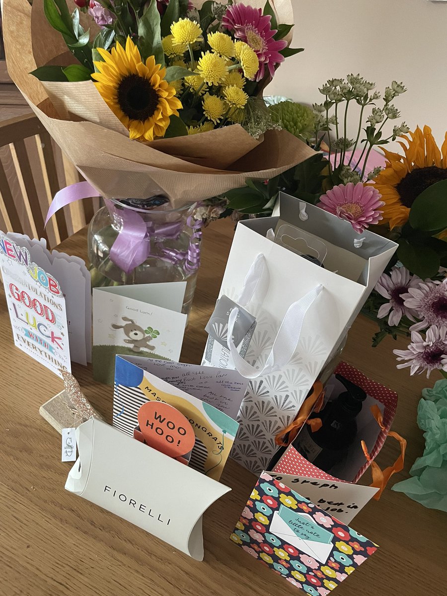 StephJHolland's tweet photo. I had my last shift on the Stroke Unit yesterday! 
I will miss all my fab colleagues ❤️ thank you for my lovely cards and gifts 🥰
Onto a new chapter as a Practice Nurse ☺️ https://t.co/WUANE4kWMW