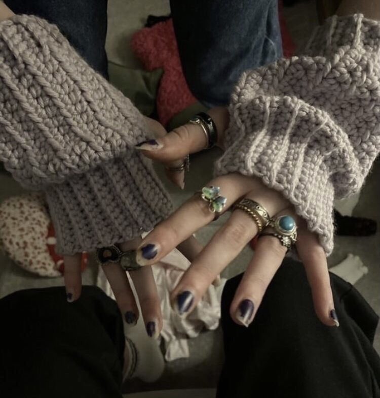 sngosne's tweet photo. #studytwt #booktwt #langtwt
#lifetwt
sara 𓍊𓋼
she/her ☕︎🍄,04-liner,intp-t
phy,chem,bio,maths
♡︎music,learning,nature,books,bts,the moon,and many more!
🍄  🐸   🐌   🕰️   🦔  🌱
♡︎/↺ to be moots!! https://t.co/jY7HGnB6Ax