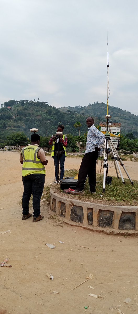 Setting up the Base in the Hills of Kasese near the Congo Boarder for the GET-FIT Project. 
#sustainable electricity is critical to #Uganda #Vision2030.
#survey for #development 
@srb_ug @SurveyorsofUG @EagleCORS @ZhanyuM @jefflukuta