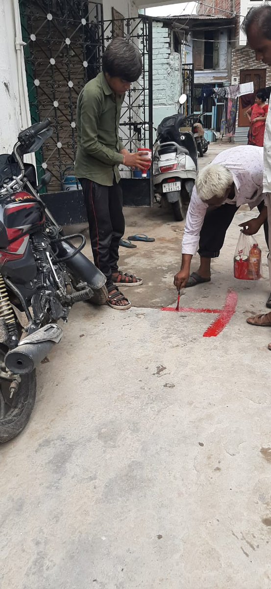 ગામડાના માણસને તેની મિલકતના અધિકાર પૂરો પાડવાના નિશ્ચય સાથે કેન્દ્ર સરકાર દ્વારા સ્વામિત્વ યોજનાના અમલીકરણની શરૂઆત દંતાલી ગામેથી કરવામાં આવી.
સર્વે ઓફ ઇન્ડિયાના આધુનિક ડ્રોન તેમજ ચુના માર્કિંગથી સચોટ માપણી દ્વારા પ્રોપર્ટી કાર્ડ તૈયાર થશે.
<a href="/CollectorGnr/">Collector & District Magistrate, Gandhinagar</a>
<a href="/DDO_Gandhinagar/">District Panchayat Gandhinagar</a> 
@