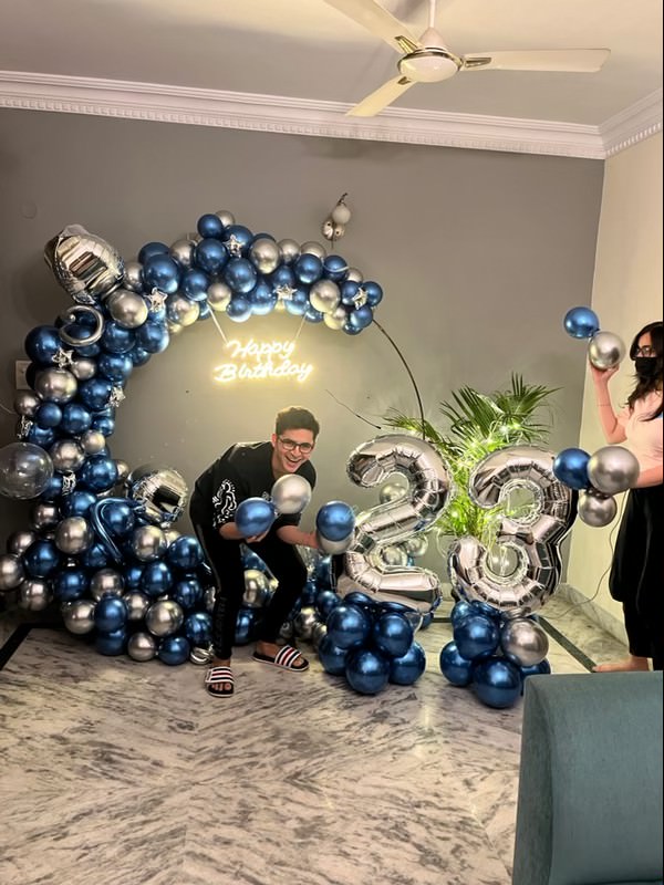 Ayush Shukla tweet media