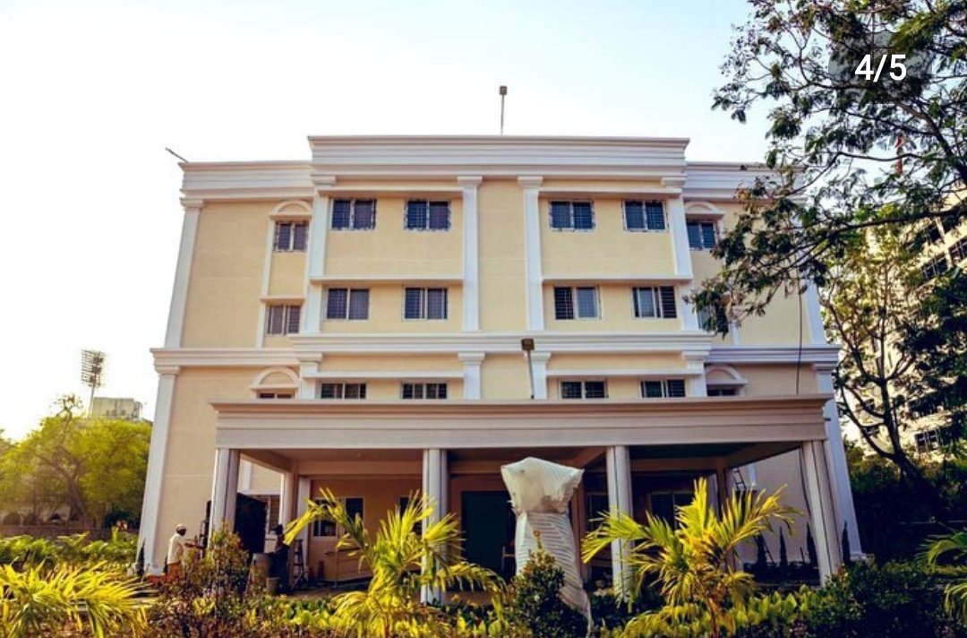 naamthonaveen's tweet photo. Nizam college girls hostel was inaugurated on #09march222 by @KTRTRS @SabithaindraTRS . Till now hostel has not started.
#nohostelforgirls
#nizamcollege https://t.co/eRZvz2Dpcf