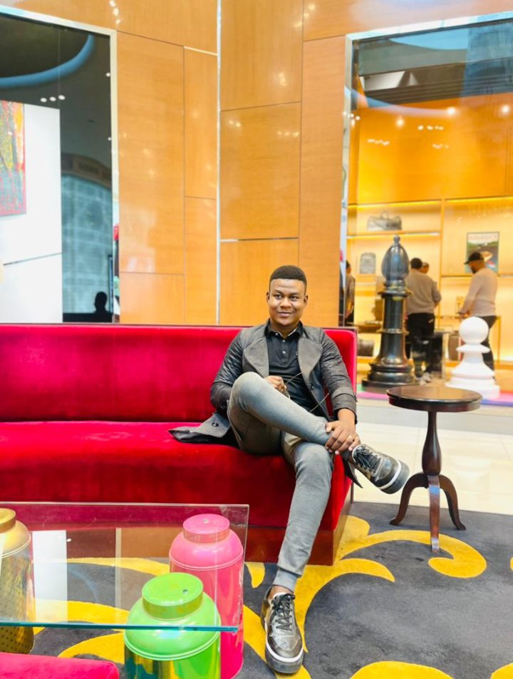 Bonne fête de Tabaski à toutes et tous !
Préparez, mangez, sapez-vous et sortez pour vous amuser 🤩! Une fête, ça se fête vraiment 🔥 !
#Eidmubarak
#Negrituderecords