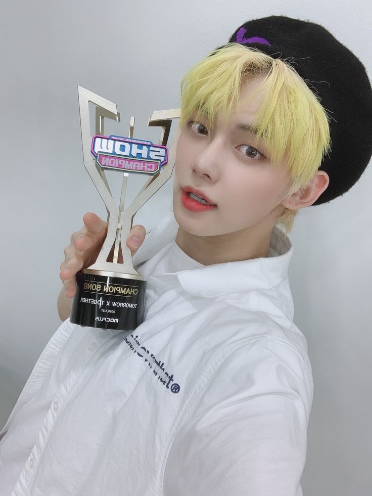 dailyjunselca's tweet photo. https://t.co/Brhb6eDOzh