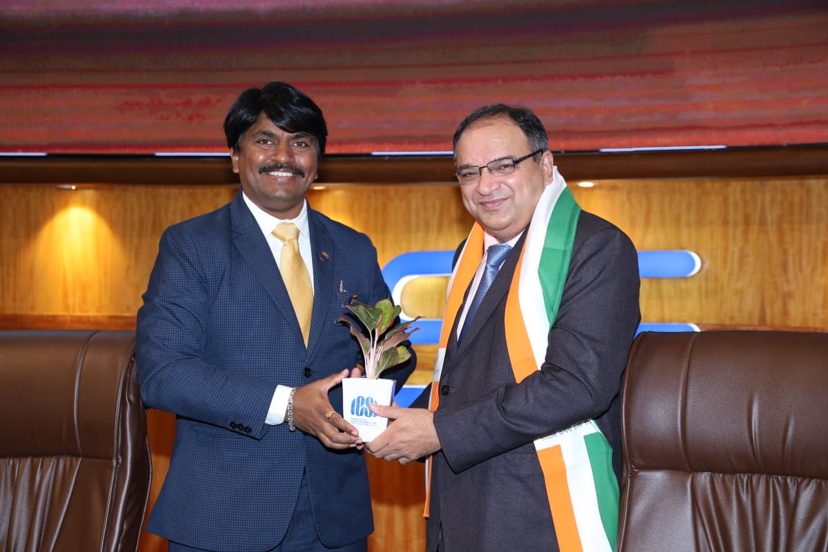 icsi_cs's tweet photo. #ICSI celebrates #CapitalMarketsWeek 2022 - Journey towards $5TN Economy. Inaugural at the hands of Sh. S V Murali Dhar Rao, ED, SEBI and Sh. Nayan Mehta, CFO, BSE @BSEIndia @SEBI_India @nayan_mehta @AmritMahotsav https://t.co/RH4kQMmsIJ