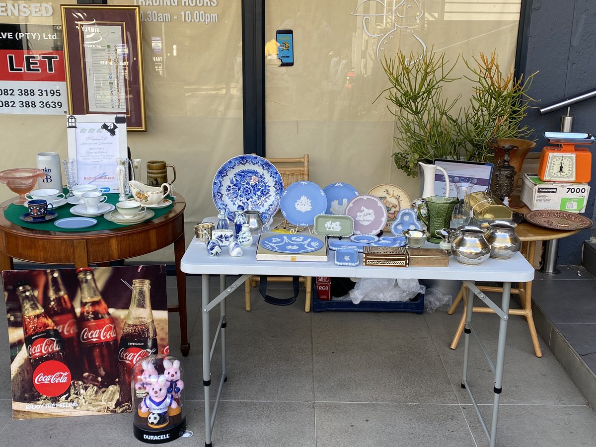 AntiquesbyNick's tweet photo. Where Nostalgia Lives!! - we are ready and waiting with our stand at Randpark Ridge Spar. Christmas in July Flea Market Sale. https://t.co/zbFt3hDUUt