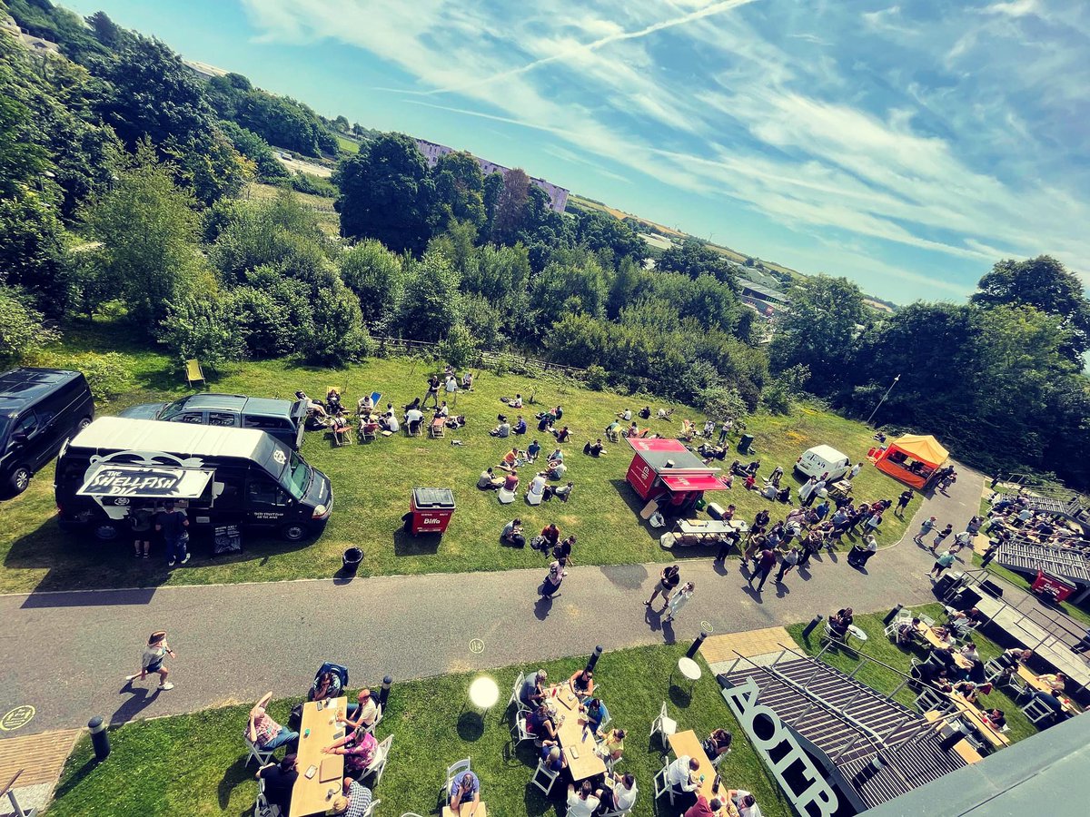 TheShellfishPig's tweet photo. Thanks for having us along @Agileonthebeach it’s been a lovely couple of days serving your delegates lunch at Tremough Campus! #shellfishpig #streetfood #penryn #agile #aotb22 https://t.co/5Ojb9xj7TG