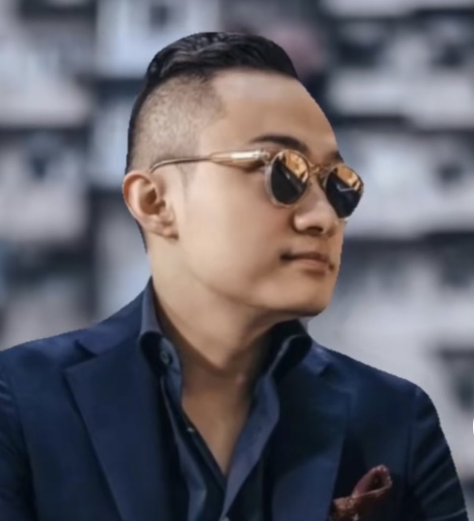 YDFHF79528607's tweet image. 