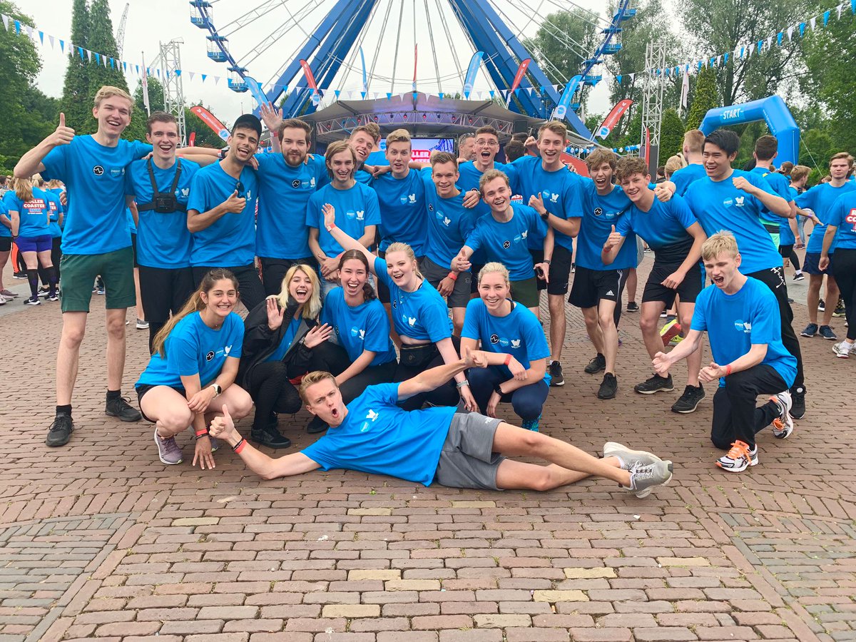 levincible's tweet photo. Let's gooooo! #rollercoasterrun #walibi #seekingthethrill https://t.co/Oh31QKtH26