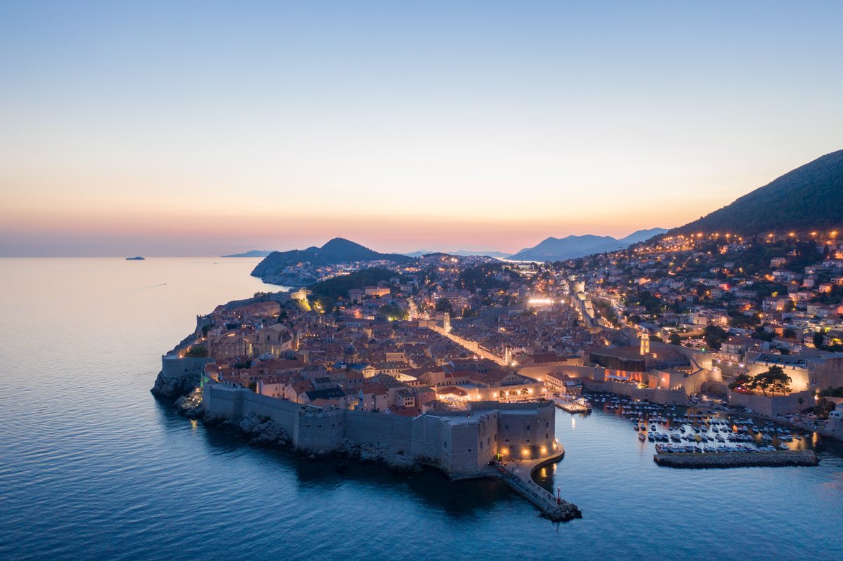 Travelmarvel_TM's tweet photo. Step aboard Travelmarvel’s newest yacht the MV Princess Eleganza and explore the marvellous coast of #Croatia in true style. #Travelmarvel #Traveliscalling
https://t.co/jeYg61ZMaT https://t.co/lvFsDsuVRo