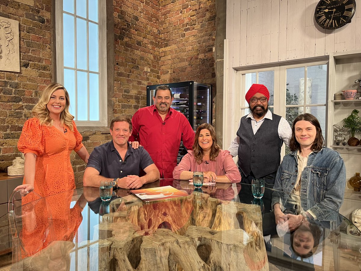 SaturdayKitchen tweet media