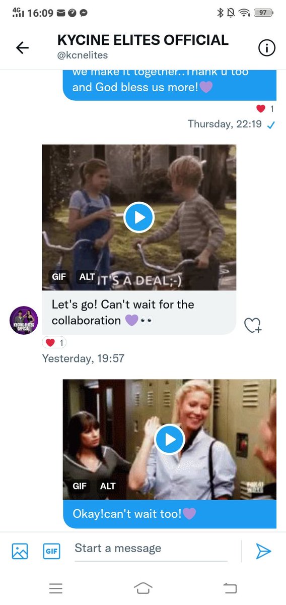 simplyme_zhel25's tweet photo. Papunta palang tayo sa exciting part.Thank you @kcnelites for the trust!Happy weekend lavanders!💜💜

#moreproject
#KyCine 
#KyCines https://t.co/jGPtZuyIyY