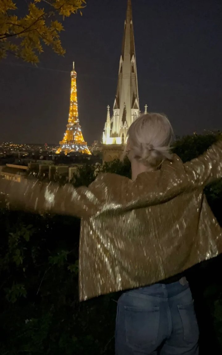 korkunç bi güzeliği var 😔💗