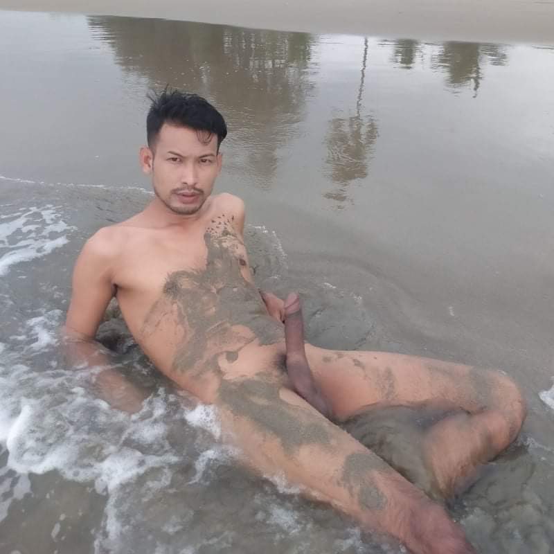 KamaraVong's tweet photo. ចុងសប្តាហ៍ ចេញពីធ្វើការទៅលេងភក់! https://t.co/HQk82na6gu