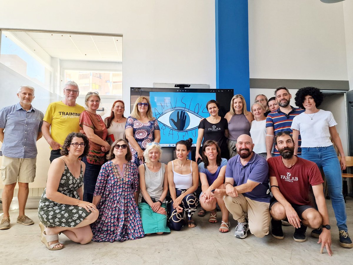 ErasmusAMUSING tweet media