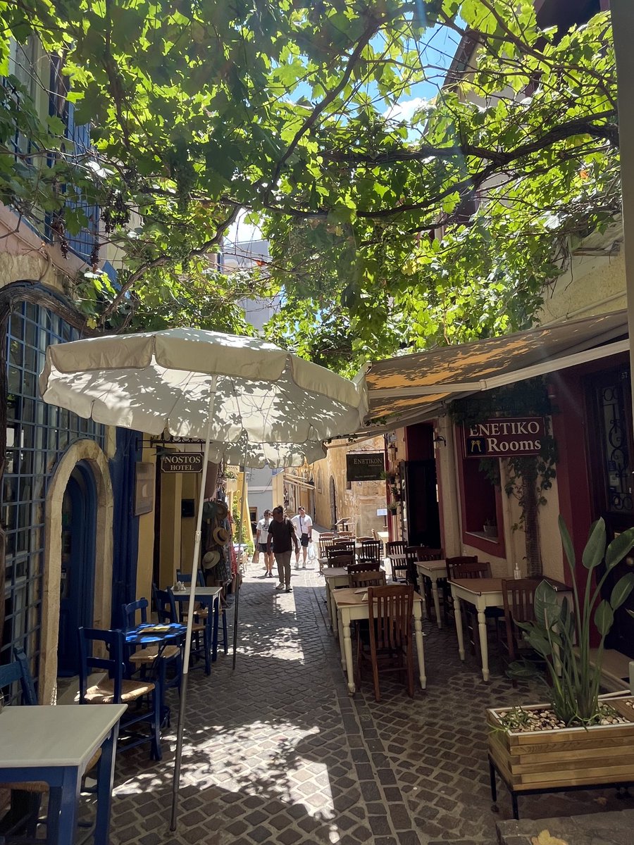 LLenaat's tweet photo. Άνευ σχολίων. Chania. ❤️❤️ https://t.co/ZuhVgSgffT