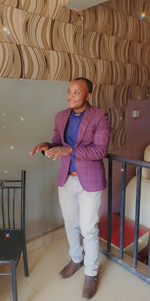 facebook.com/10040627496828…