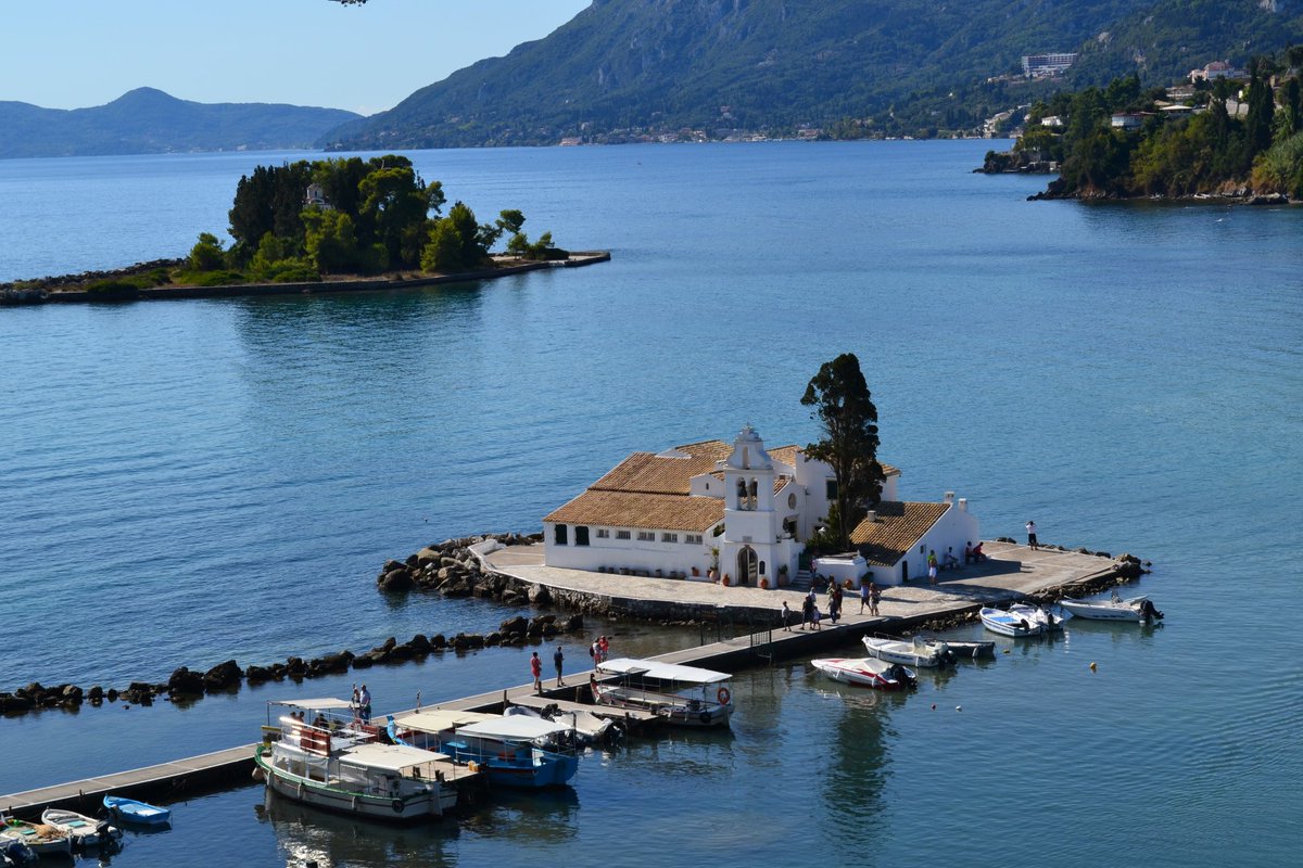 CrystalCorfu's tweet photo. Did you know that according to legend, Mouse Island was #Odysseus’s ship that brought him to #Corfu? During a storm the boat was washed out on the shores and Poseidon turned his boat into this small island #incentivetrip #eventprofs #travelpro #crystalcorfu #travel #dmcprofs https://t.co/zfS6oY8isw