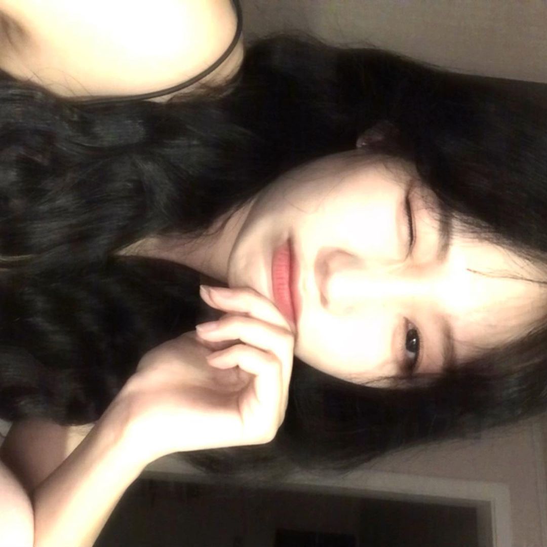 iiloveryu's tweet photo. 머리 땋고 풀면…! https://t.co/ISSp1kd3rA