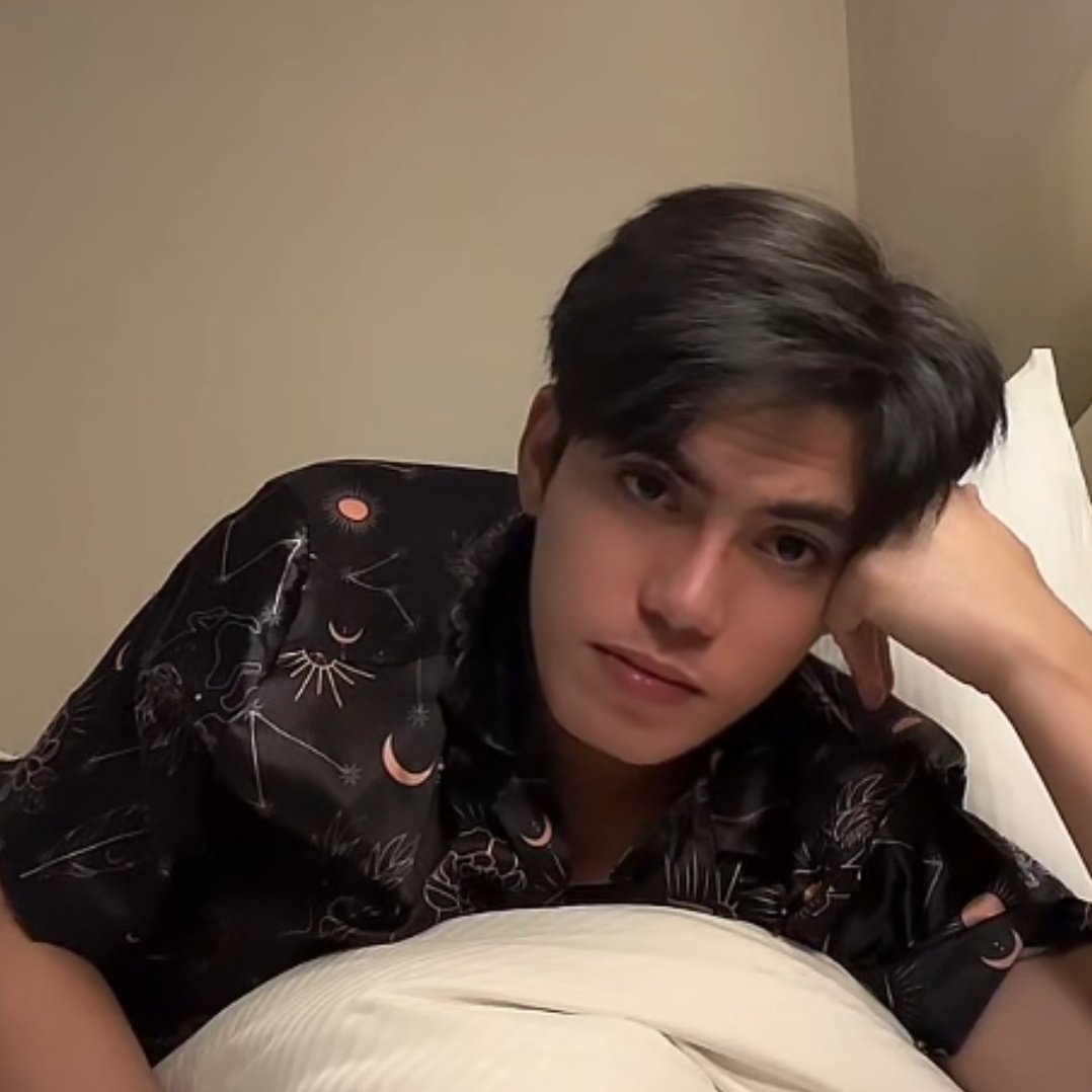 SarahnghaeSB19's tweet photo. LABYU POGI 🥹🫶

@SB19Official #SB19 https://t.co/syMBi4Mjle