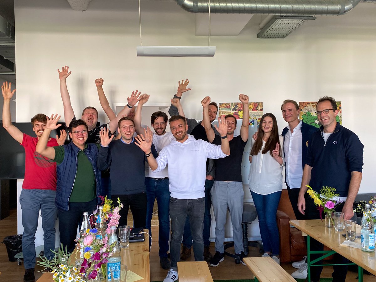 Healthcare Rebell (@tobias_krick) on Twitter photo @healthcare_inno Community Meeting in Hamburg. Mit u.a. <a href="/WeAreFamedly/">Famedly</a> <a href="/arztkonsul/">arztkonsultation.de</a> <a href="/cliniserve/">Cliniserve</a> <a href="/Clinaris_HPM/">Clinaris Process</a> <a href="/catchupapps/">Catchup Applications</a> @healthcare_inno Community Meeting in Hamburg. Mit u.a. <a href="/WeAreFamedly/">Famedly</a> <a href="/arztkonsul/">arztkonsultation.de</a> <a href="/cliniserve/">Cliniserve</a> <a href="/Clinaris_HPM/">Clinaris Process</a> <a href="/catchupapps/">Catchup Applications</a>