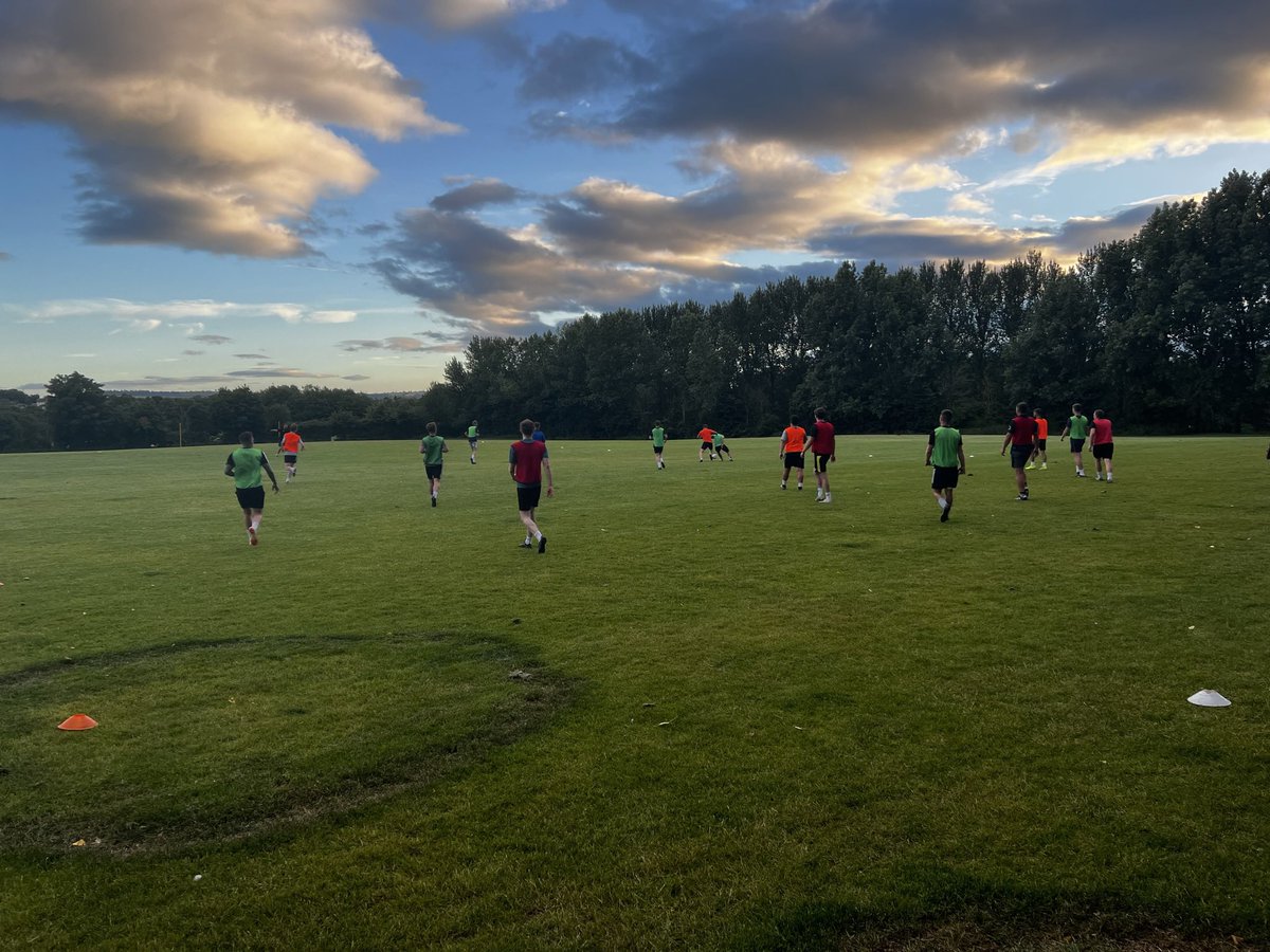 We welcomed the players back to the Farm for the start of pre-season during the week. First chance for new first team manager Nick Trutch to see the current players and the new recruits we have managed secure as we look to push on this season! #UTW 🔵⚽️🔵