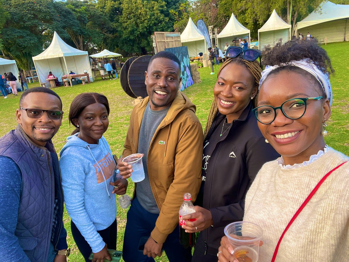 dilizie's tweet image. Enjoyed the #HrvstApp launch, #HrvstMarket was nicely done!!! 🙌🏾🙌🏾🙌🏾