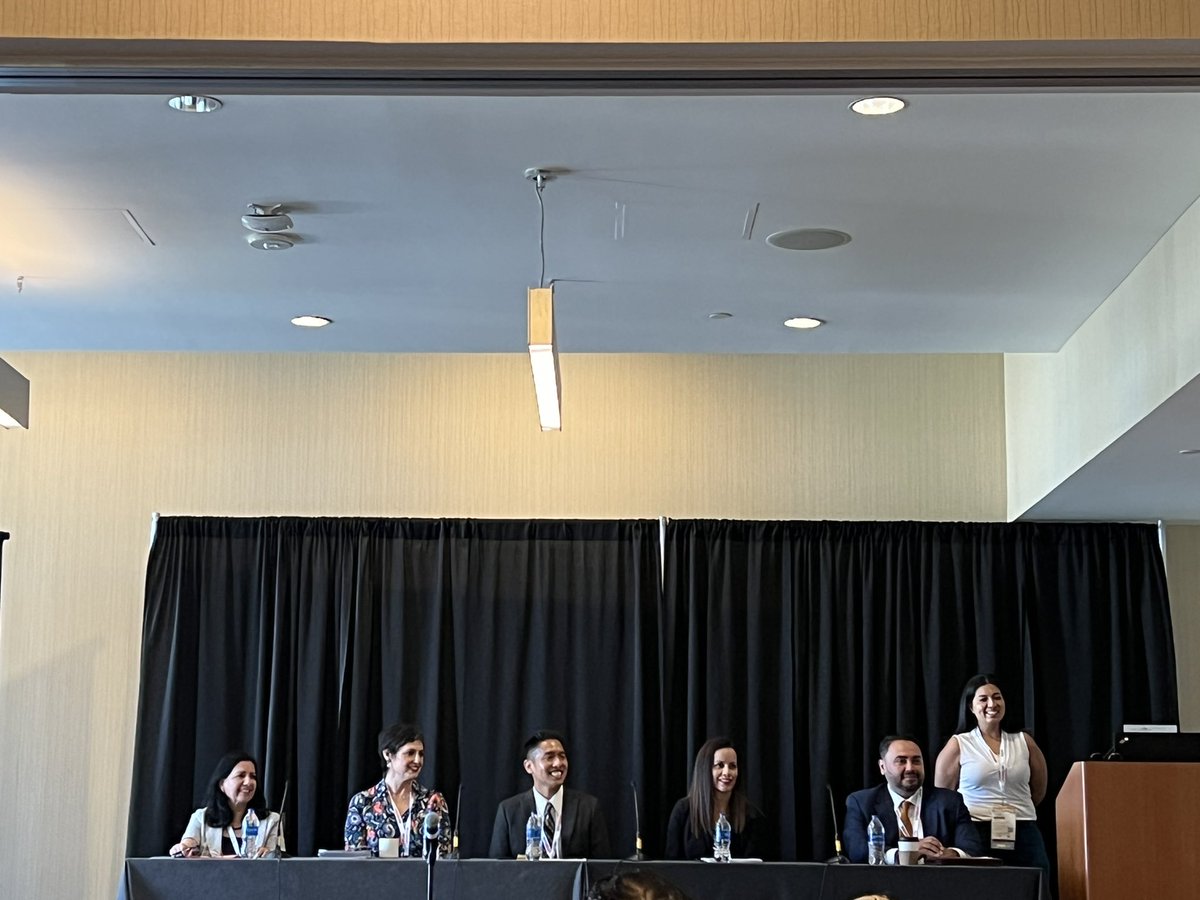 DavidNungaray88's tweet photo. Education Recovery for English Language Learners moderated by the one and only @MaestraMaiz featuring Dr. Supreet Anand, Deputy Director of OELA @WeAreUnidosUS @TNTP @StephAHawk #UnidosUS22 #myTNTP https://t.co/rcpVNGbuhM